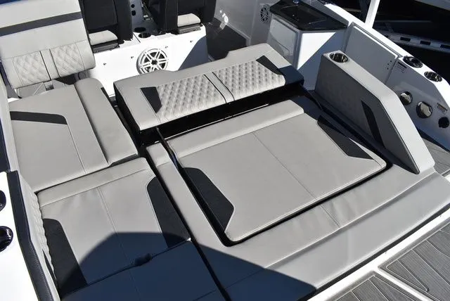 Slide: The Image of Monterey Elite 27 OB 2025 - 31