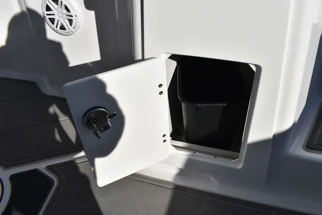 Slide: The Image of Monterey Elite 27 OB 2025 - 43