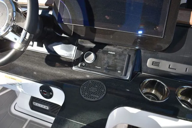 Slide: The Image of Monterey Elite 27 OB 2025 - 56