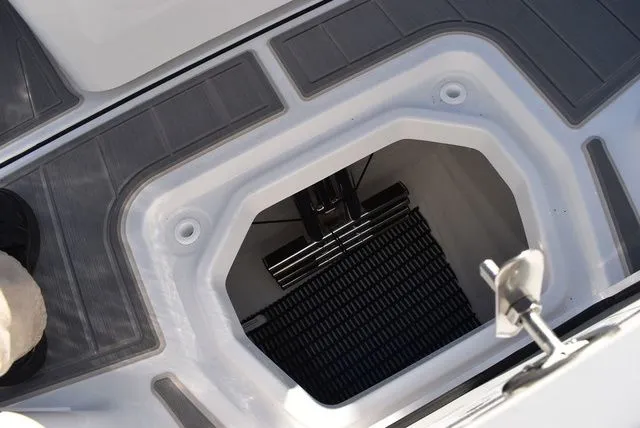 Slide: The Image of Monterey Elite 27 OB 2025 - 71