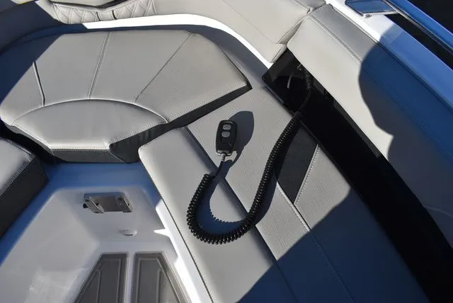 Slide: The Image of Monterey Elite 27 OB 2025 - 73