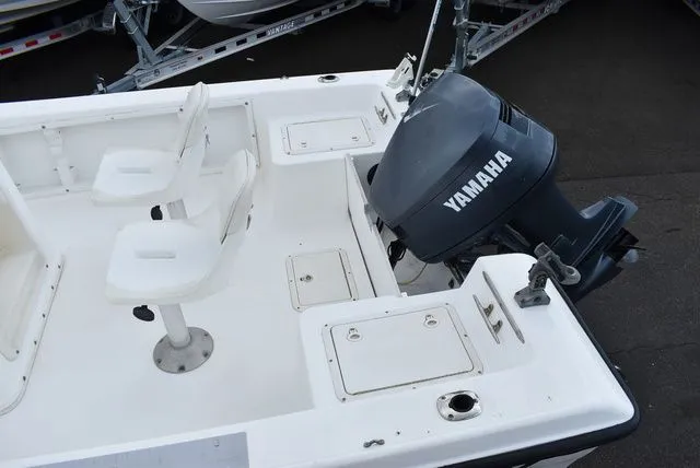 Slide: The Image of Cobia 194 Center Console 1999 - 16