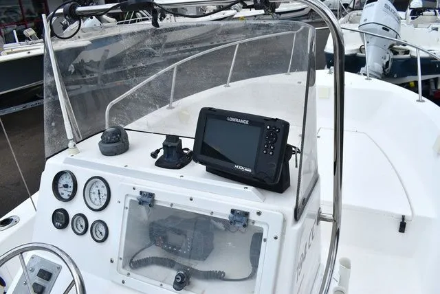 Slide: The Image of Cobia 194 Center Console 1999 - 24