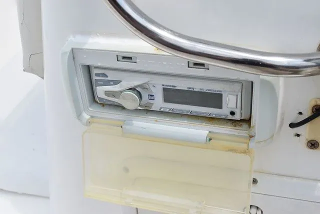 Slide: The Image of Cobia 194 Center Console 1999 - 26