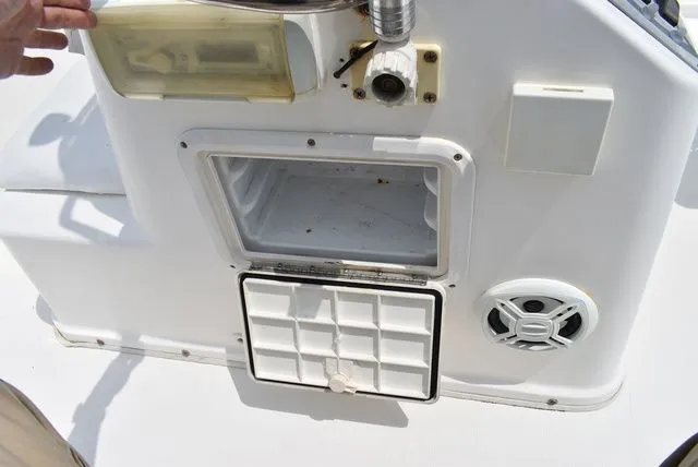 Slide: The Image of Cobia 194 Center Console 1999 - 27