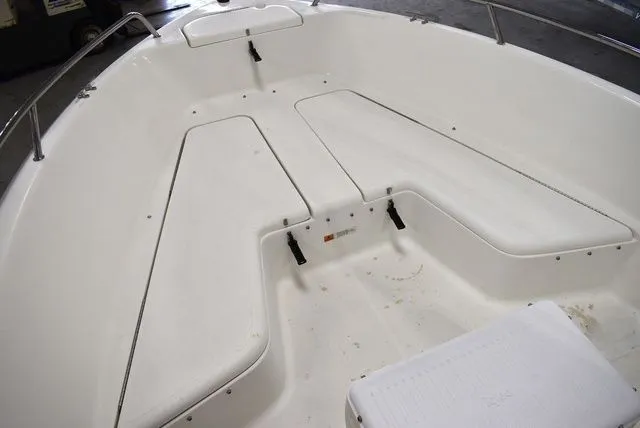 Slide: The Image of Fish Hawk 180 CC 2002 - 28