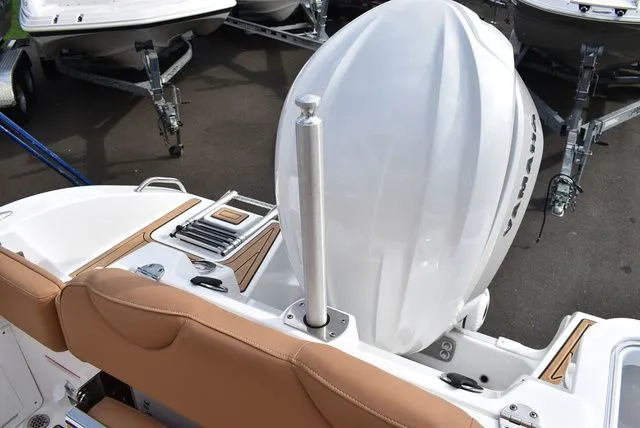 Slide: The Image of NauticStar 242 OS 2024 - 58