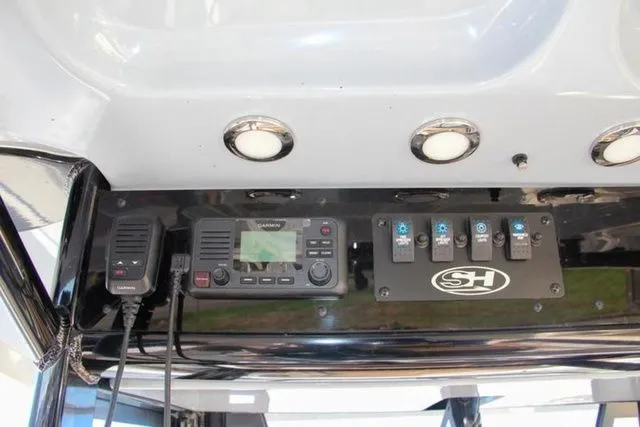 Slide: The Image of Sea Hunt Ultra 275 SE 2021 - 46