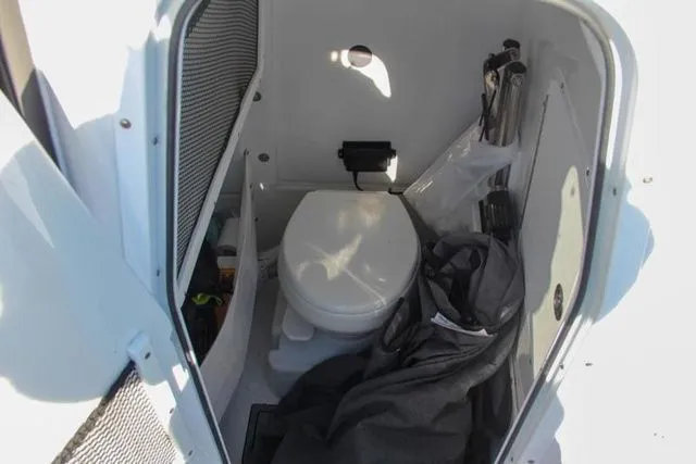 Slide: The Image of Sea Hunt Ultra 275 SE 2021 - 49