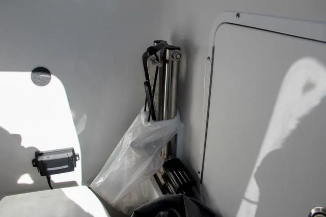 Slide: The Image of Sea Hunt Ultra 275 SE 2021 - 50