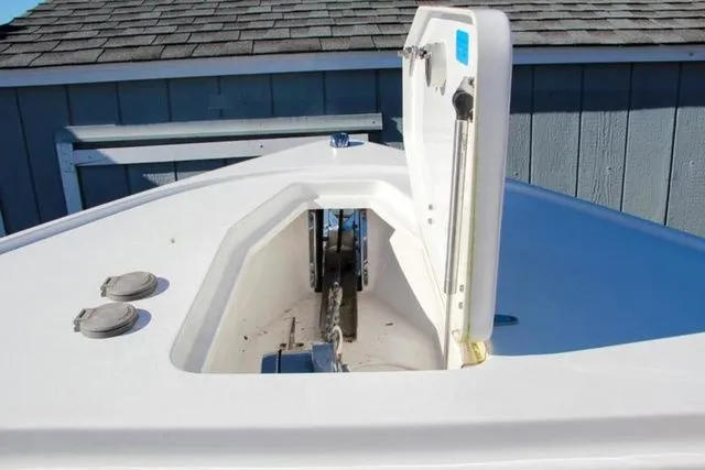 Slide: The Image of Sea Hunt Ultra 275 SE 2021 - 57