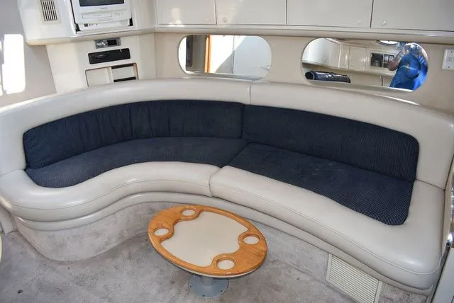 Slide: The Image of Sea Ray Sundancer 370 1995 - 73