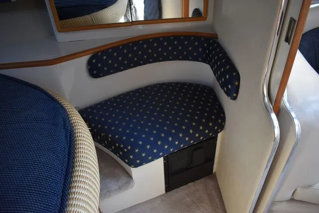 Slide: The Image of Sea Ray Sundancer 370 1995 - 97