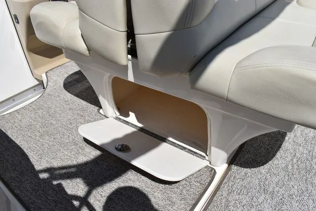 Slide: The Image of Chaparral Signature 240 2003 - 32