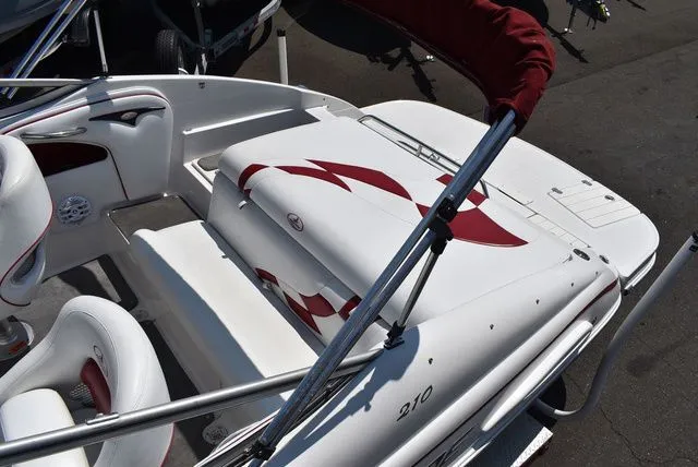 Slide: The Image of Ebbtide 210 Campione 2004 - 18