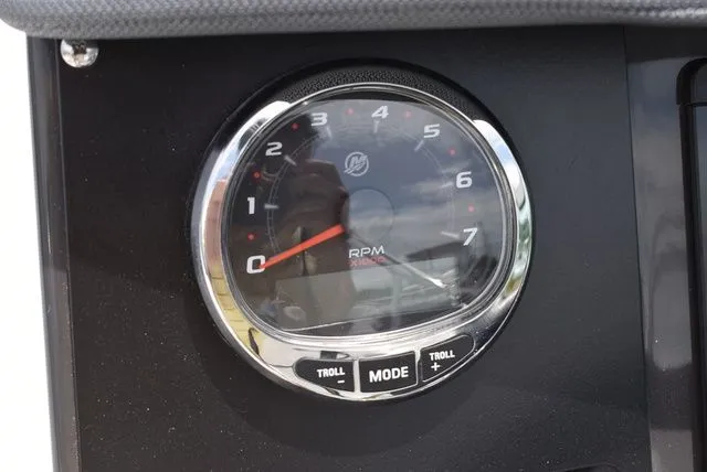 Slide: The Image of Blackfin 232 DC 2023 - 33