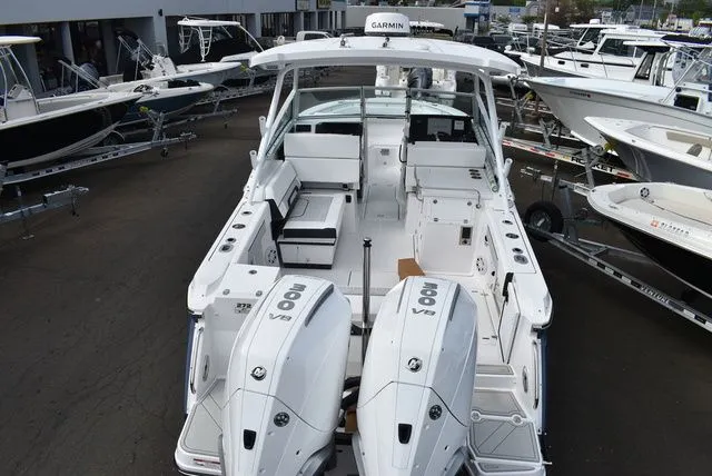 Slide: The Image of Blackfin 272 DC 2025 - 9