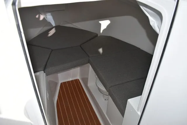 Slide: The Image of Steiger Craft 31 Fisherman 2025 - 51