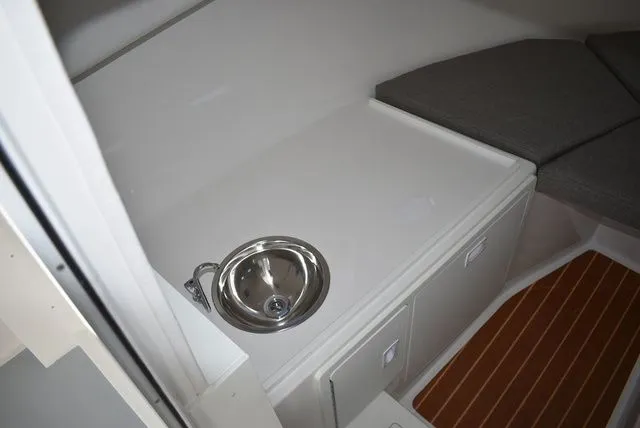 Slide: The Image of Steiger Craft 31 Fisherman 2025 - 53