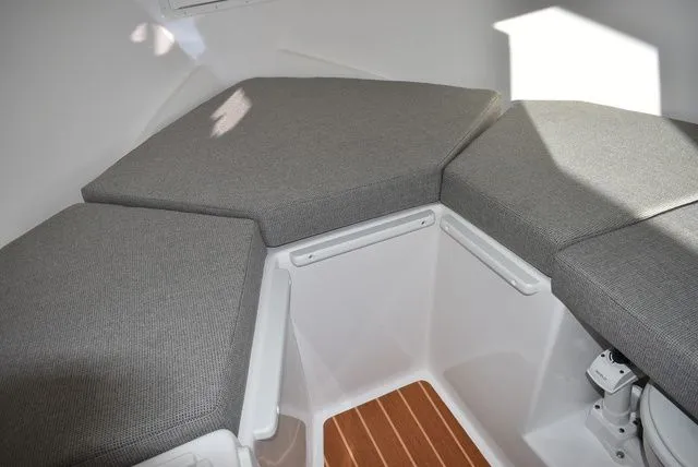 Slide: The Image of Steiger Craft 31 Fisherman 2025 - 58