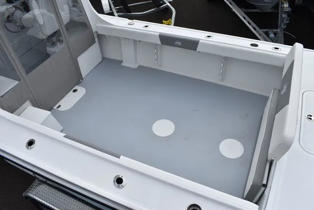 Slide: The Image of Steiger Craft 255 Miami 2025 - 11