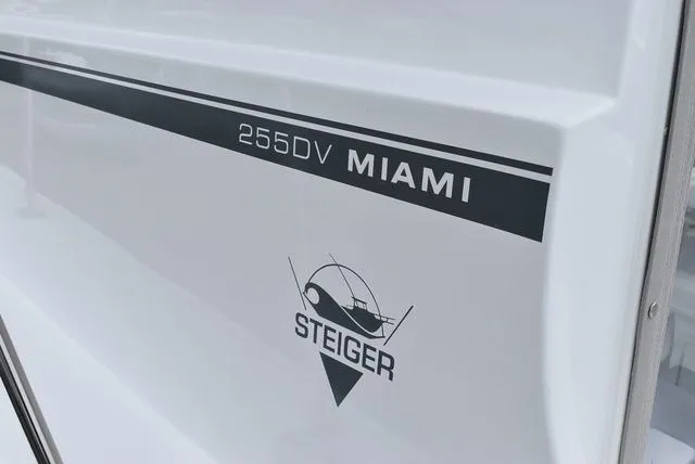 Slide: The Image of Steiger Craft 255 Miami 2025 - 12