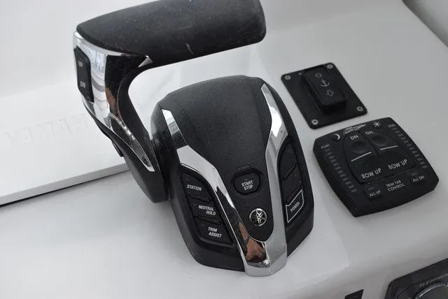 Slide: The Image of Steiger Craft 255 Miami 2025 - 39