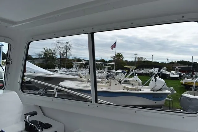 Slide: The Image of Steiger Craft 255 Miami 2025 - 45