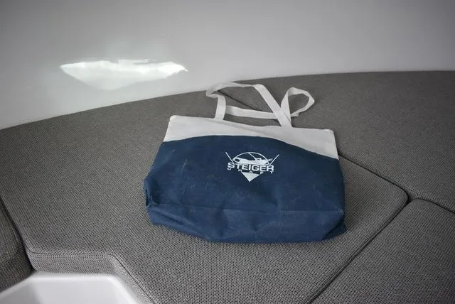 Slide: The Image of Steiger Craft 255 Miami 2025 - 55