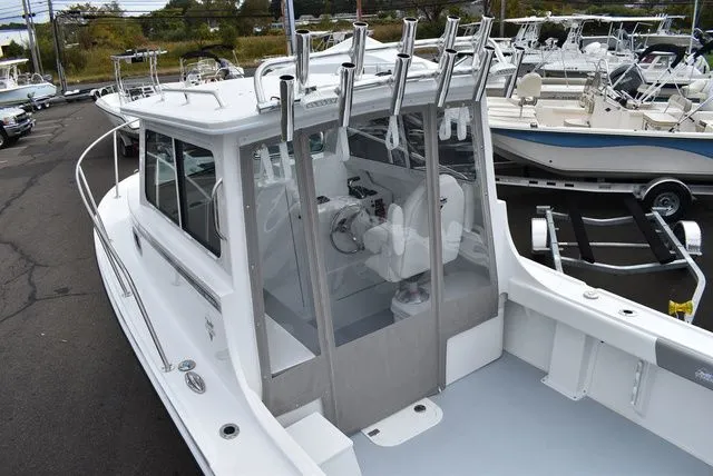 Slide: The Image of Steiger Craft 255 Miami 2025 - 9