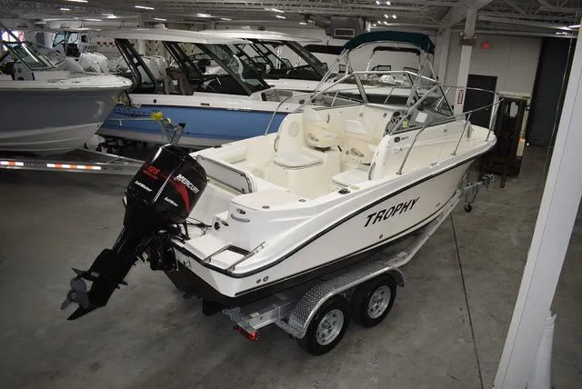 Slide: The Image of Trophy 1902 WA 2006 - 13