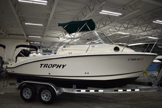 Slide: The Image of Trophy 1902 WA 2006 - 5