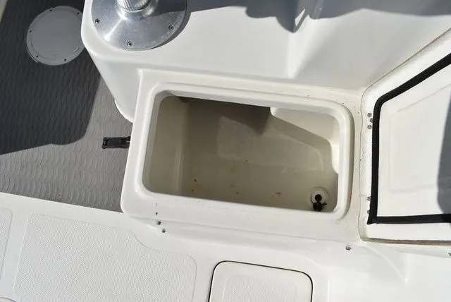 Slide: The Image of Sailfish 234 WAC 2003 - 38