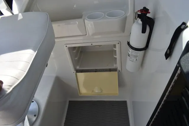 Slide: The Image of Sailfish 234 WAC 2003 - 41