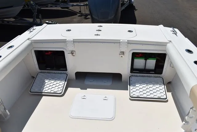 Slide: The Image of Steiger Craft 23 DV Miami 2018 - 27