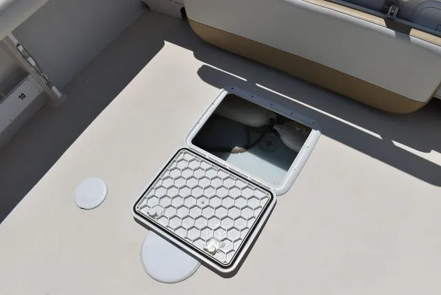 Slide: The Image of Steiger Craft 23 DV Miami 2018 - 31