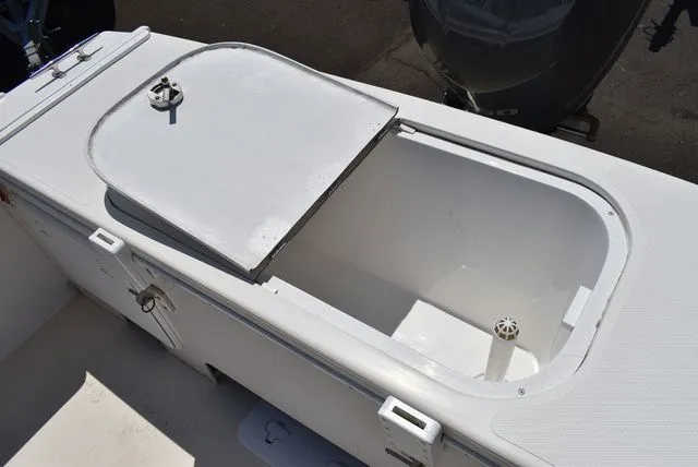 Slide: The Image of Steiger Craft 23 DV Miami 2018 - 33