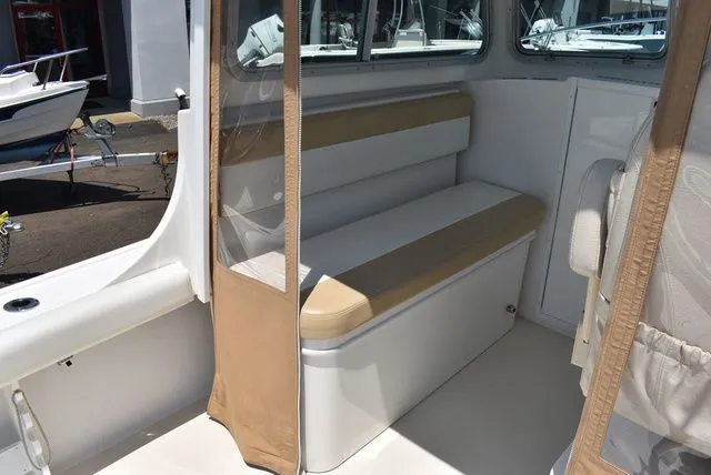 Slide: The Image of Steiger Craft 23 DV Miami 2018 - 40