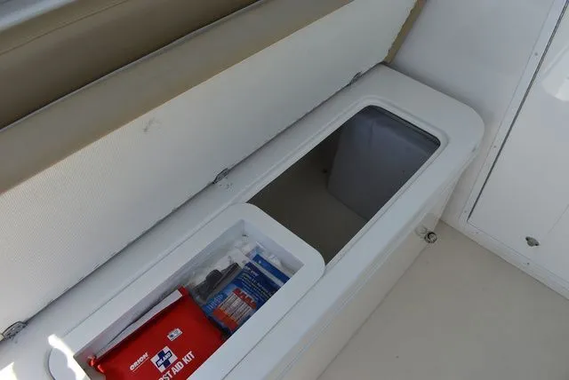 Slide: The Image of Steiger Craft 23 DV Miami 2018 - 42