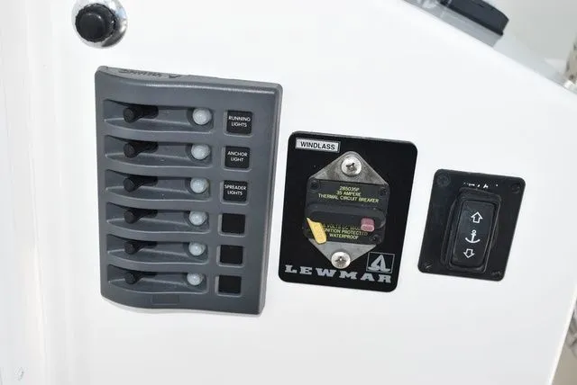 Slide: The Image of Steiger Craft 23 DV Miami 2018 - 61