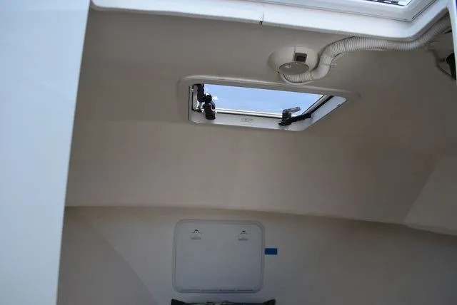 Slide: The Image of Steiger Craft 23 DV Miami 2018 - 72