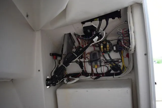 Slide: The Image of Steiger Craft 23 DV Miami 2018 - 76