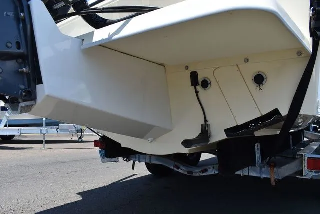 Slide: The Image of Steiger Craft 23 DV Miami 2018 - 88