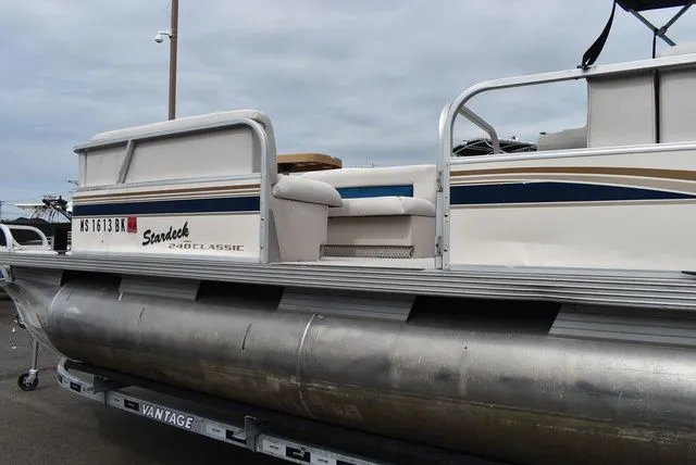 Slide: The Image of Starcraft Stardeck 240 Classic 1997 - 14