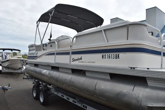 Slide: The Image of Starcraft Stardeck 240 Classic 1997 - 18