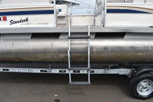 Slide: The Image of Starcraft Stardeck 240 Classic 1997 - 27