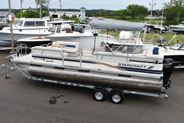 Slide: The Image of Starcraft Stardeck 240 Classic 1997 - 3