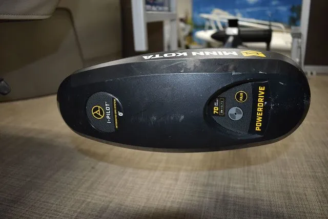 Slide: The Image of Sun Tracker Sportfish 24 XP3 2023 - 29