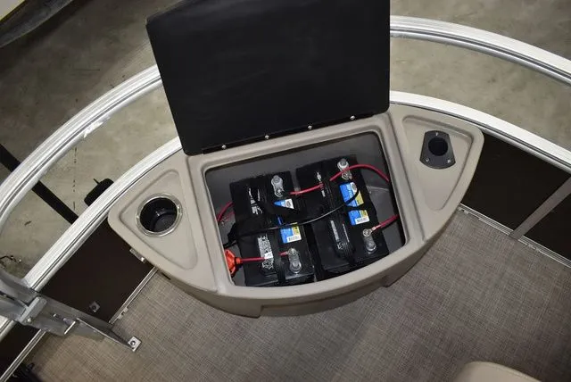 Slide: The Image of Sun Tracker Sportfish 24 XP3 2023 - 34