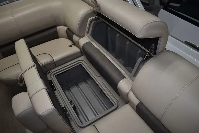 Slide: The Image of Sun Tracker Sportfish 24 XP3 2023 - 49